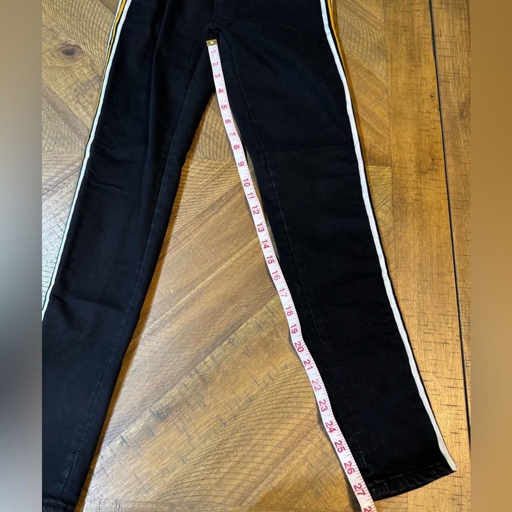 Hot Kiss “Get The Lift” Jeggings With Yellow And White Side Racing Stripe - Picture 4 of 10